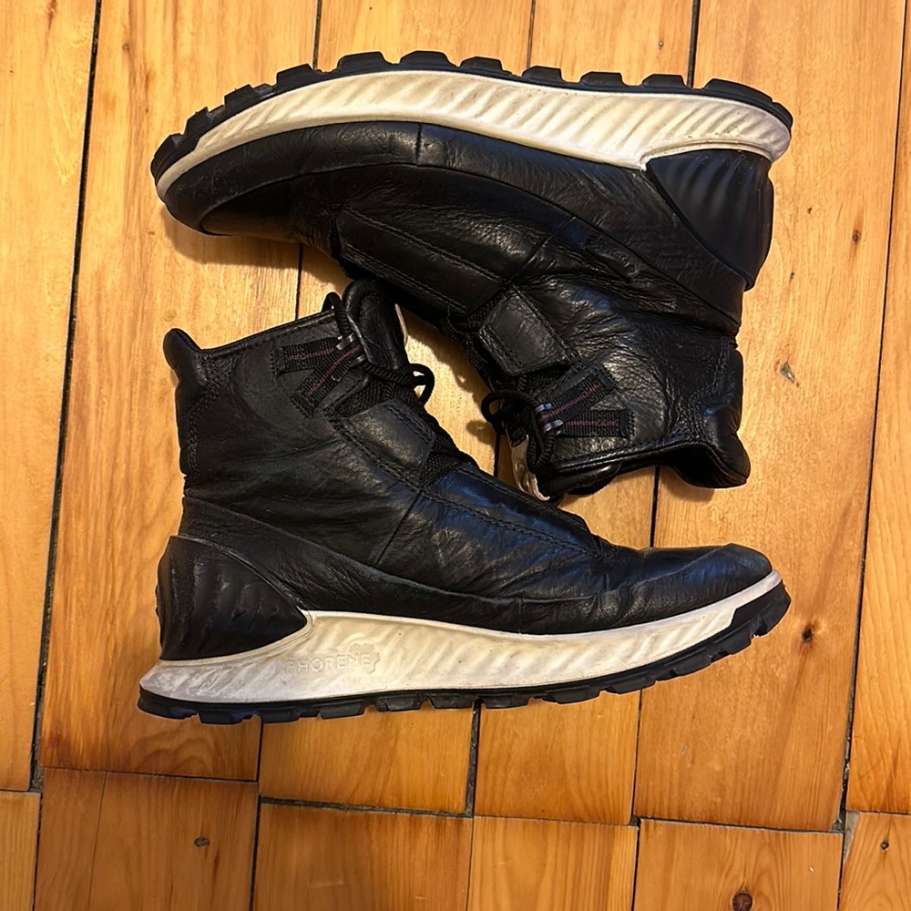 Men’s Ecco Exo-Strike